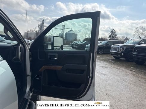 Used 2019 Chevrolet Silverado 2500 LTZ w/ Duramax Plus Package AWD/4WD image 34