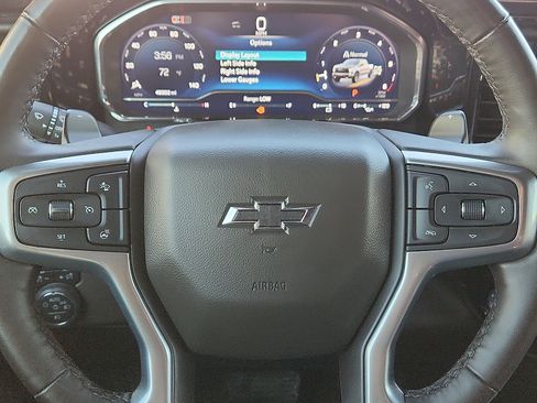 Used 2024 Chevrolet Silverado 1500 LT Trail Boss w/ Convenience Package II image 19