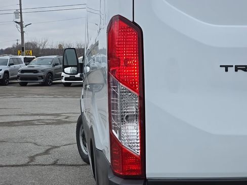 New 2026 Ford Transit 250 148 Medium Roof RWD image 11