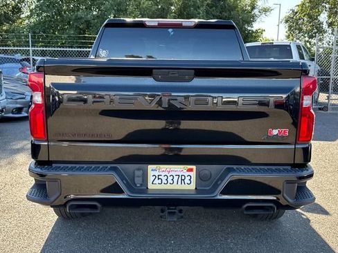 Used 2021 Chevrolet Silverado 1500 RST w/ Redline Edition AWD/4WD image 6