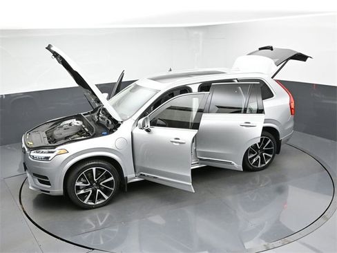 Used 2022 Volvo XC90 T8 Inscription Expression w/ Advanced Package image 53