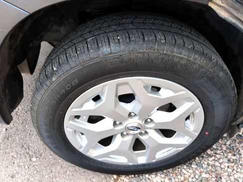 Used 2019 Subaru Forester 2.5i w/ Alloy Wheel Package image 36