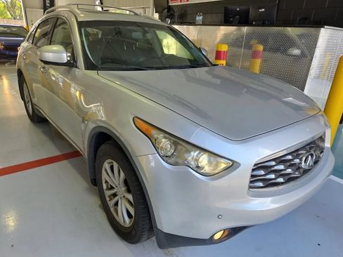 Used 2011 INFINITI FX35 2WD w/ Premium Pkg image 5