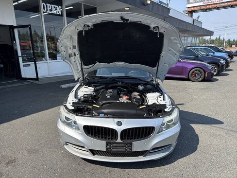 Used 2009 BMW Z4 sDrive35i RWD image 10