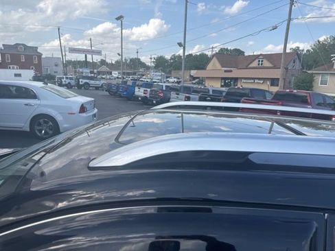 Used 2021 Jeep Cherokee Latitude Lux w/ Sun & Sound Group AWD/4WD image 8