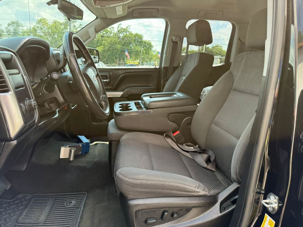Used 2017 Chevrolet Silverado 1500 LT w/ All Star Edition RWD image 24