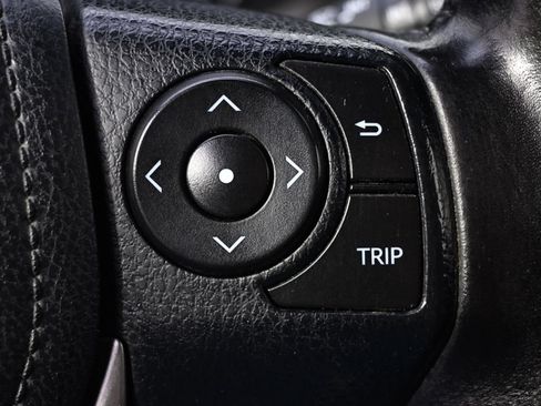 Used 2016 Toyota RAV4 SE AWD/4WD image 32