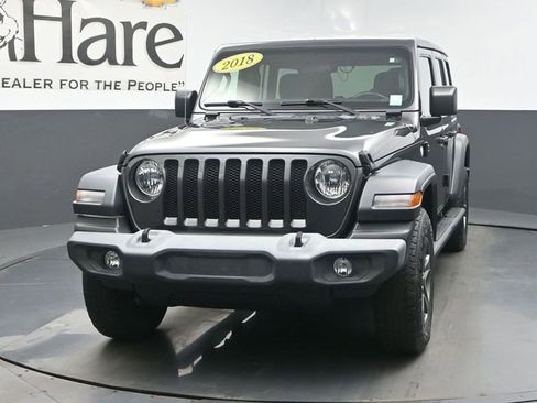 Used 2018 Jeep Wrangler Unlimited Sport S AWD/4WD image 7
