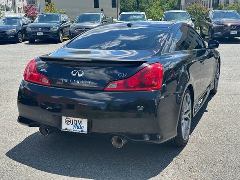 Used 2011 INFINITI G37 IPL RWD image 3