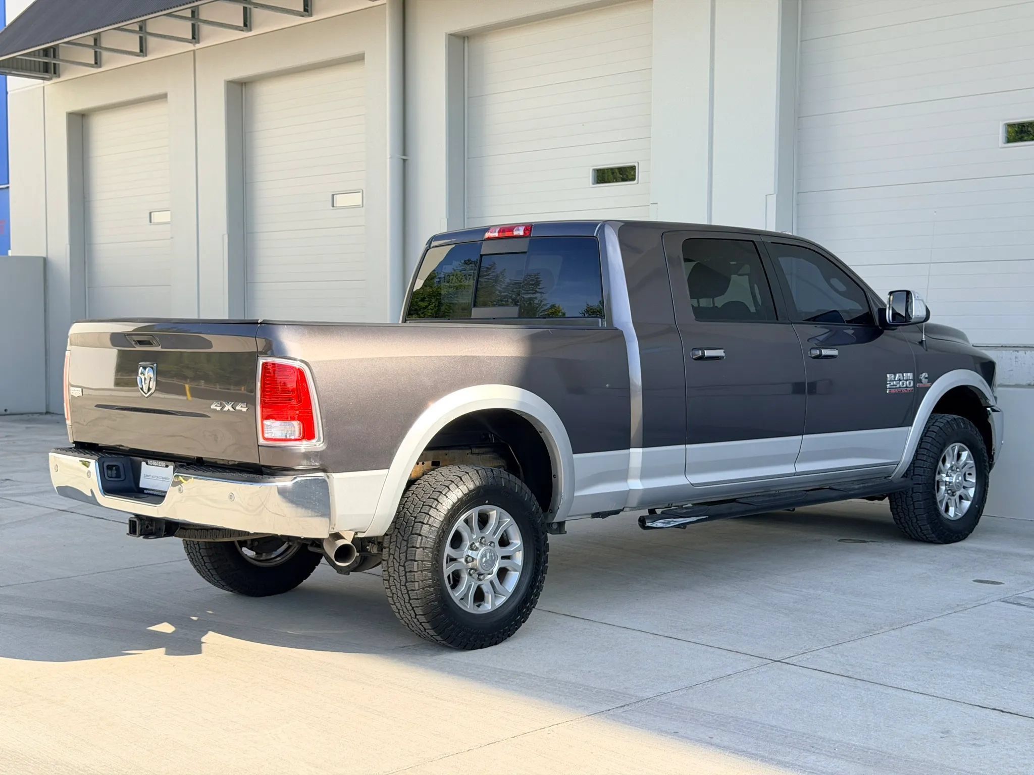 Used 2016 RAM 2500 Laramie w/ Convenience Group AWD/4WD image 5
