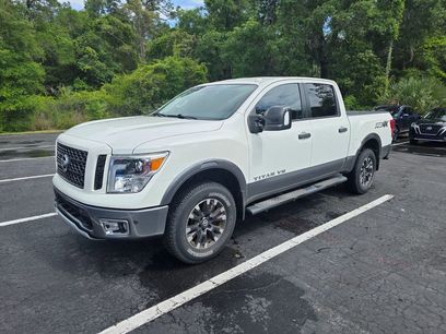 Used 2018 Nissan Titan PRO-4X w/ Pro-4x Convenience Package