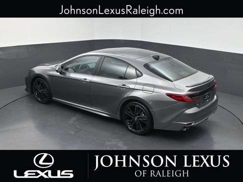 Used 2025 Toyota Camry XSE FWD image 26