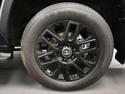 Certified 2025 Toyota Sequoia Limited w/ Tow Technology Package AWD/4WD image 35