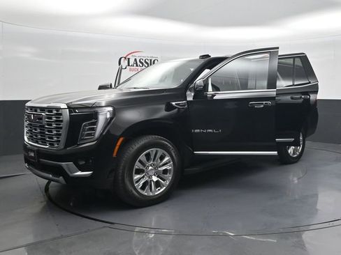 Used 2025 GMC Yukon Denali image 35