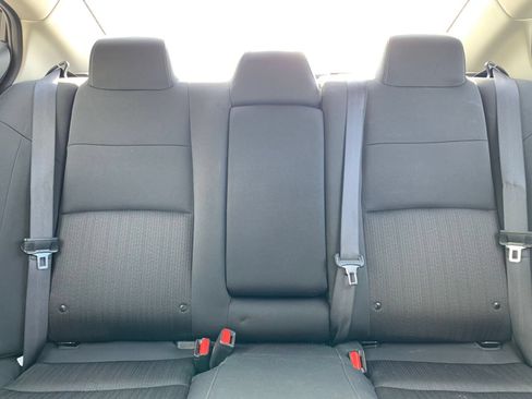 Used 2025 Nissan Altima 2.5 SV FWD image 39