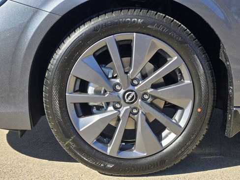 New 2026 Nissan Sentra SL image 11