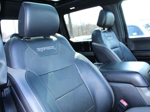 Used 2018 Ford F150 Raptor w/ Equipment Group 802A Luxury image 33