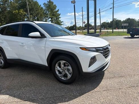 Used 2024 Hyundai Tucson SEL FWD image 11
