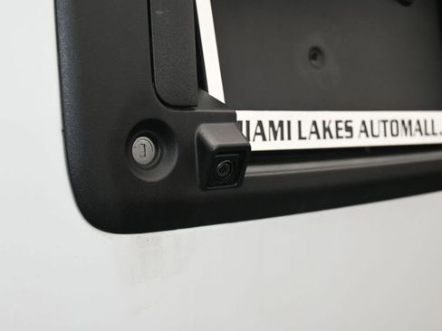 New 2025 Chevrolet Express 3500 Extended w/ Driver Convenience Package image 27