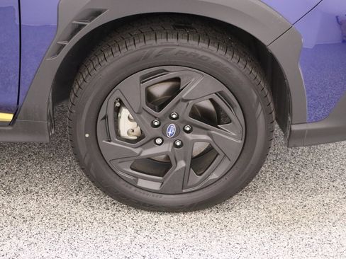 Used 2024 Subaru Crosstrek 2.5i Sport AWD/4WD image 5