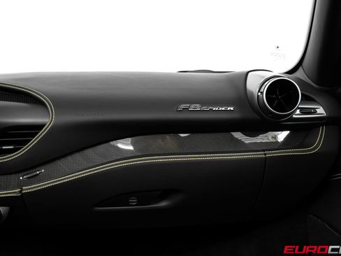 Used 2022 Ferrari F8 Tributo RWD image 39