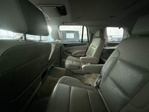 Used 2017 GMC Yukon SLT w/ Open Road Package image 9