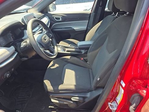 Used 2025 Jeep Compass Sport AWD/4WD image 5