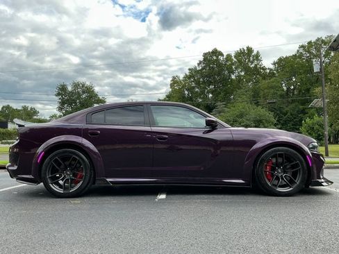 Used 2022 Dodge Charger Scat Pack RWD image 4