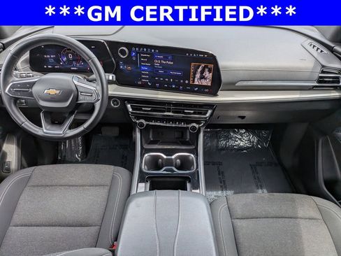 Used 2024 Chevrolet Traverse LT AWD/4WD image 14
