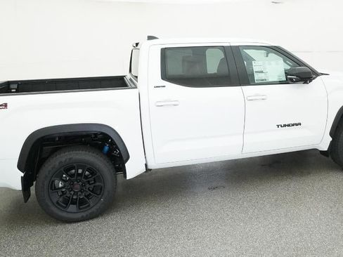 New 2026 Toyota Tundra Limited AWD/4WD image 10