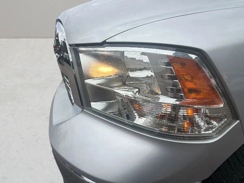 Used 2018 RAM 1500 Big Horn image 9