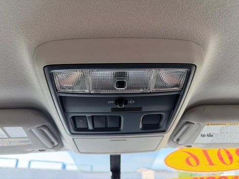 Used 2016 Toyota 4Runner SR5 image 32