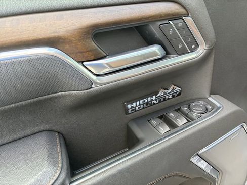 New 2026 Chevrolet Silverado 1500 High Country AWD/4WD image 12