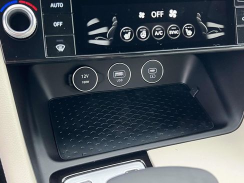 New 2026 Genesis G70 2.5T image 14