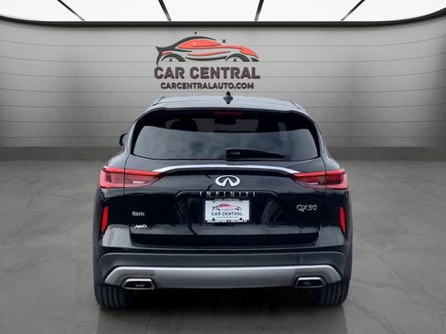 Used 2019 INFINITI QX50 Pure image 4