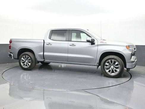 New 2026 Chevrolet Silverado 1500 LT image 19
