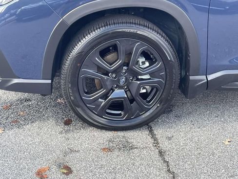 Certified 2025 Subaru Ascent Bronze Edition w/ Onyx Package image 9