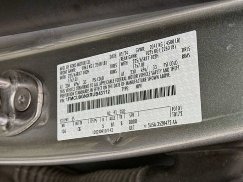 Used 2024 Ford Escape Active w/ Tech Pack #1 AWD/4WD image 33