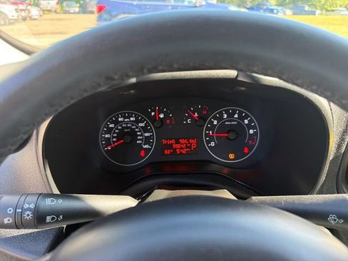 Used 2022 RAM ProMaster City Tradesman FWD image 15