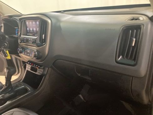 Used 2020 Chevrolet Colorado Z71 image 22