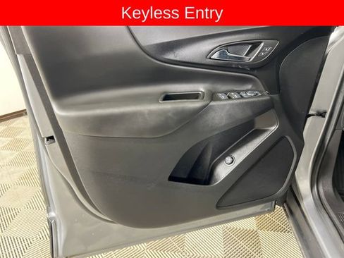 Used 2024 Chevrolet Equinox LT FWD image 11