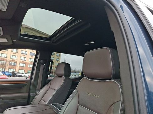 Used 2023 GMC Sierra 1500 Denali w/ Denali Reserve Package image 13