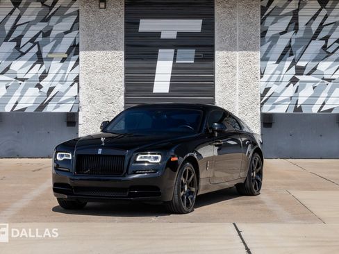 Used 2017 Rolls-Royce Wraith RWD image 6
