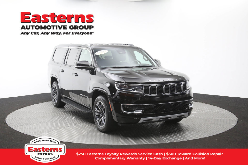 Used 2024 Jeep Wagoneer L Series II w/ Flexible Seating Group AWD/4WD image 55