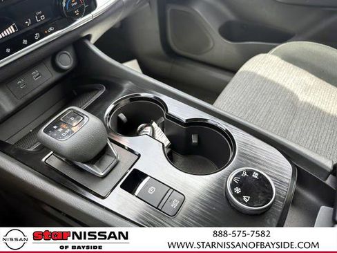 Certified 2022 Nissan Rogue SV image 23