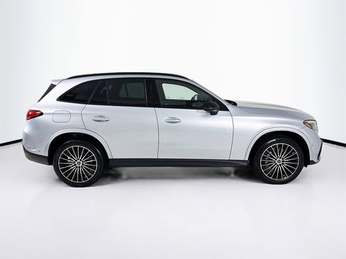 New 2026 Mercedes-Benz GLC 300 image 9