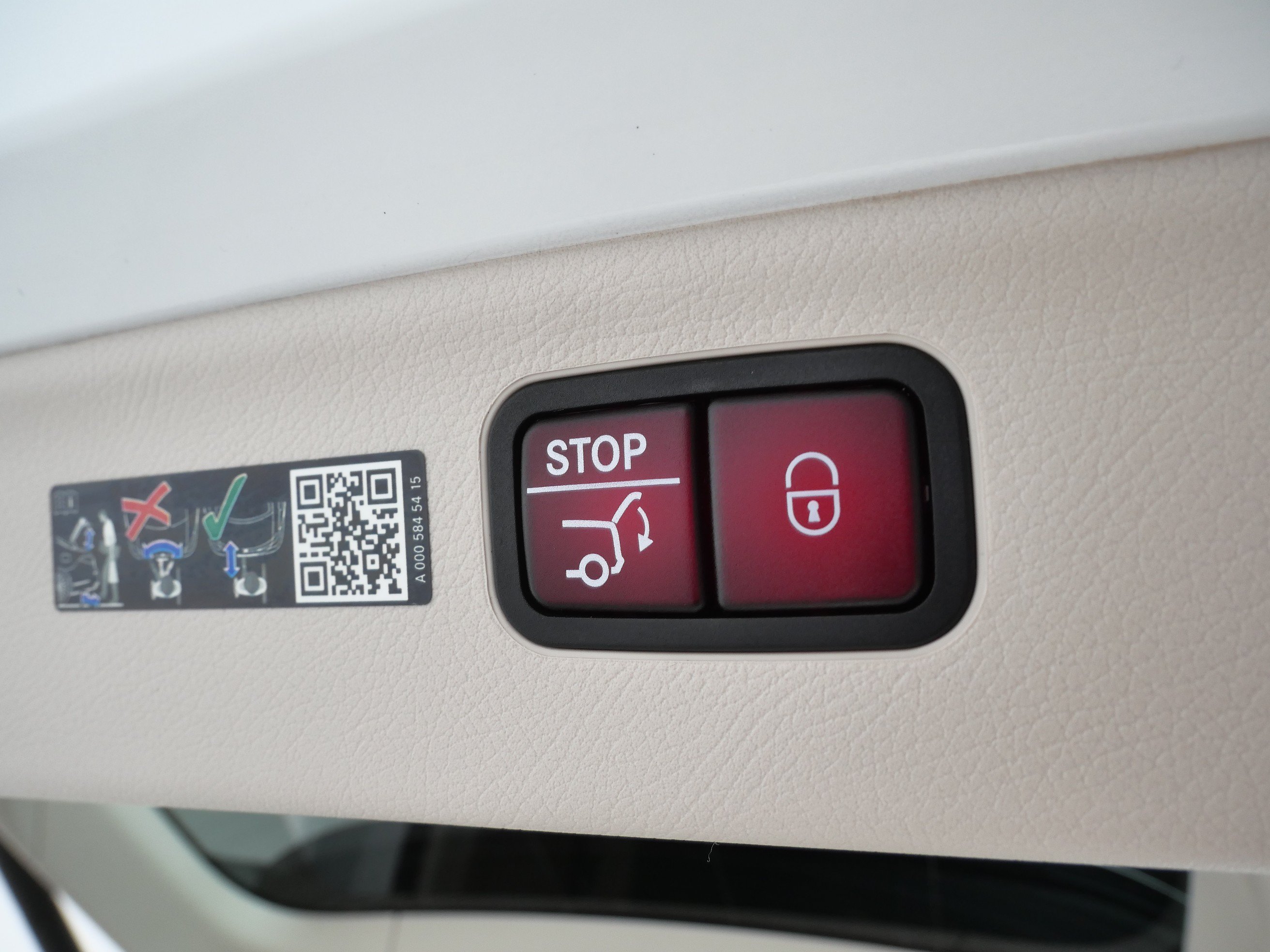 Certified 2023 Mercedes-Benz EQS 450+ 4MATIC SUV image 8
