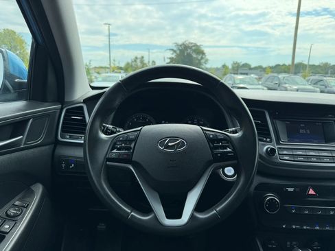 Used 2017 Hyundai Tucson Sport w/ Cargo Package AWD/4WD image 22