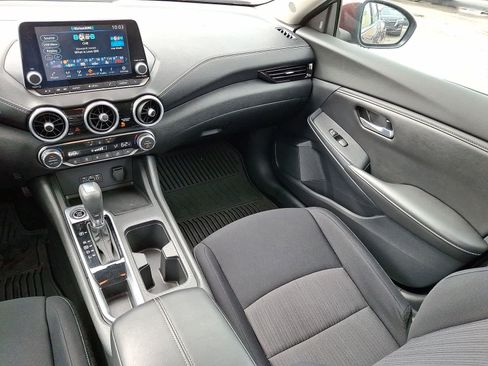 Used 2022 Nissan Sentra SV w/ All-Weather Package FWD image 12