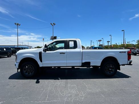 Certified 2025 Ford F350 XL w/ STX Appearance Package AWD/4WD image 4